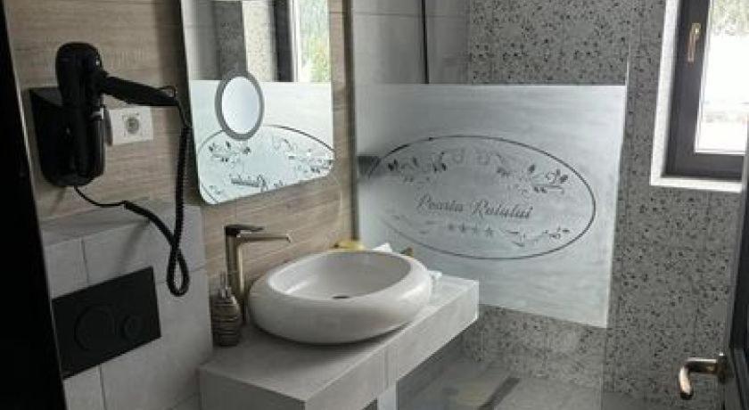 Hotel Poarta Raiului Tău Bistra Exteriér fotografie