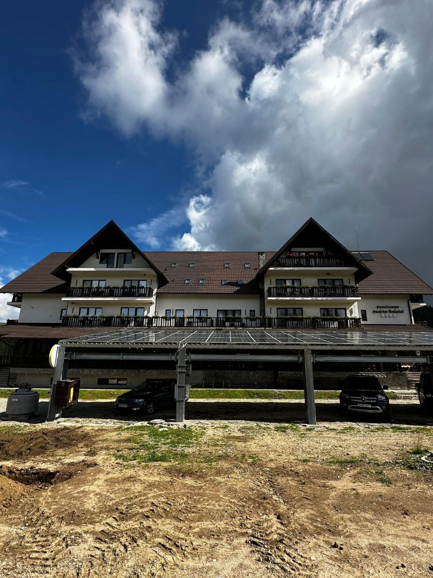 Hotel Poarta Raiului Tău Bistra Exteriér fotografie
