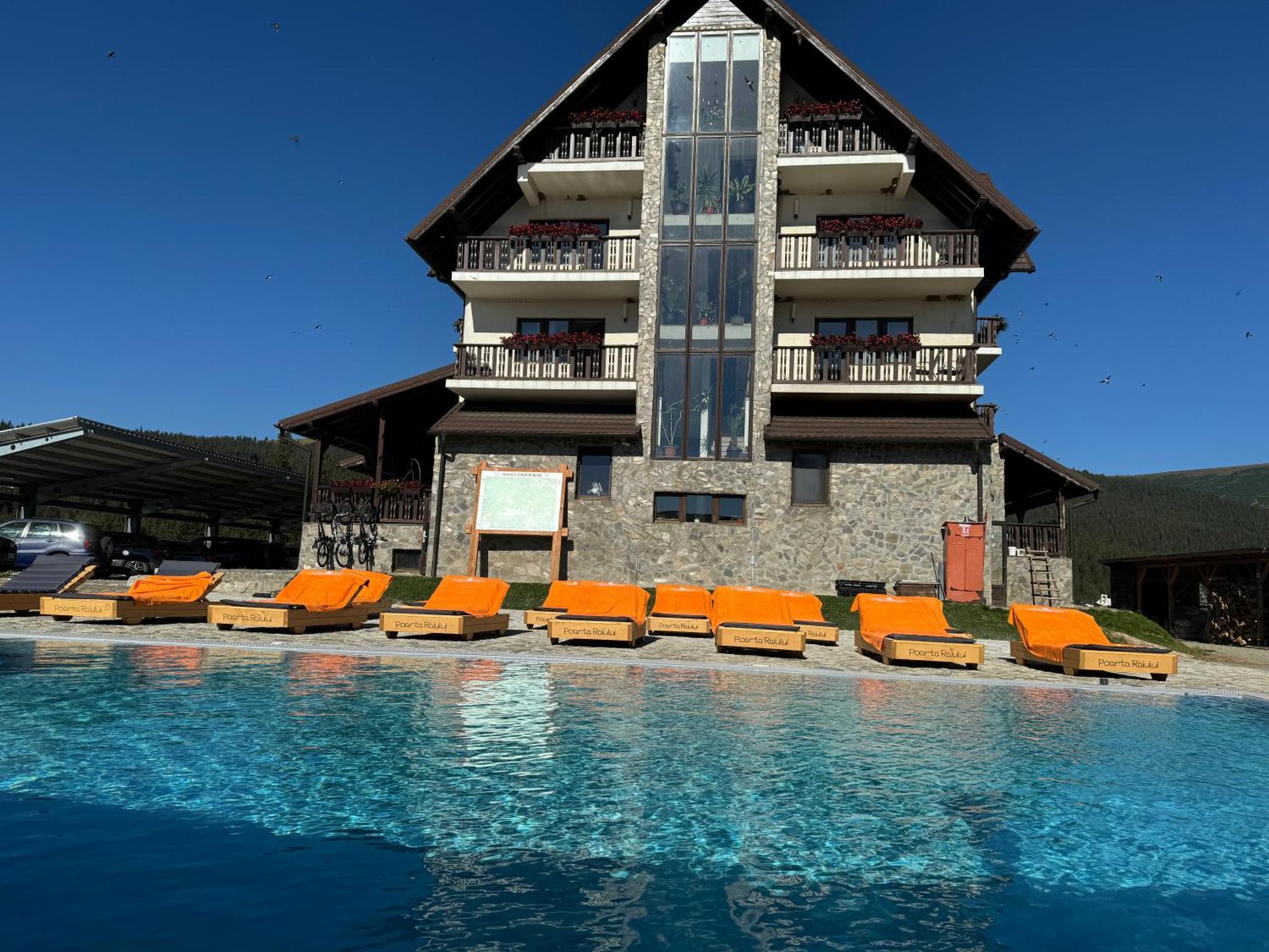 Hotel Poarta Raiului Tău Bistra Exteriér fotografie