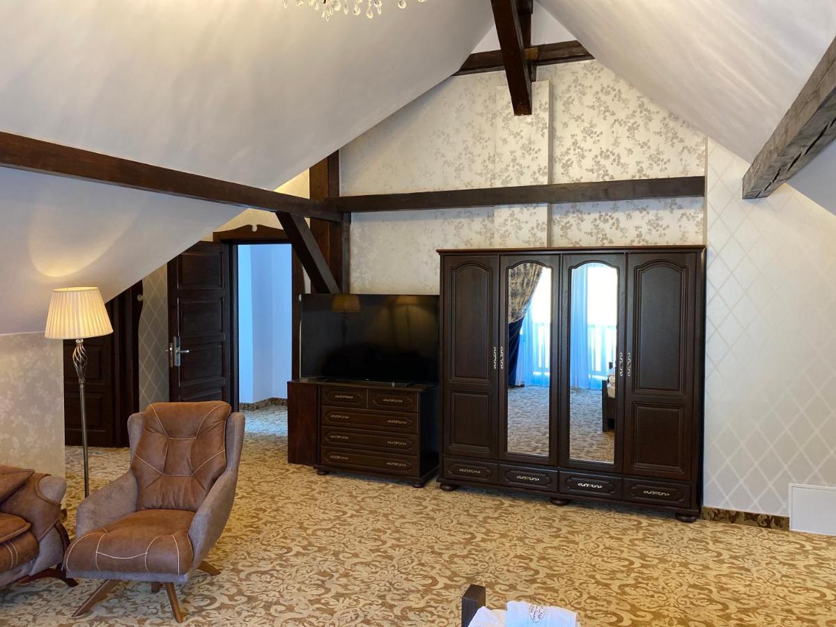Hotel Poarta Raiului Tău Bistra Exteriér fotografie